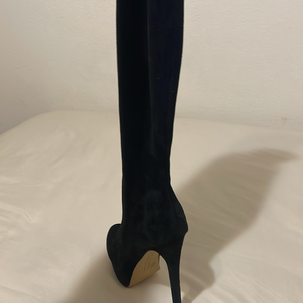 Chinese laundry knee/thigh boots - Picture 3 of 5